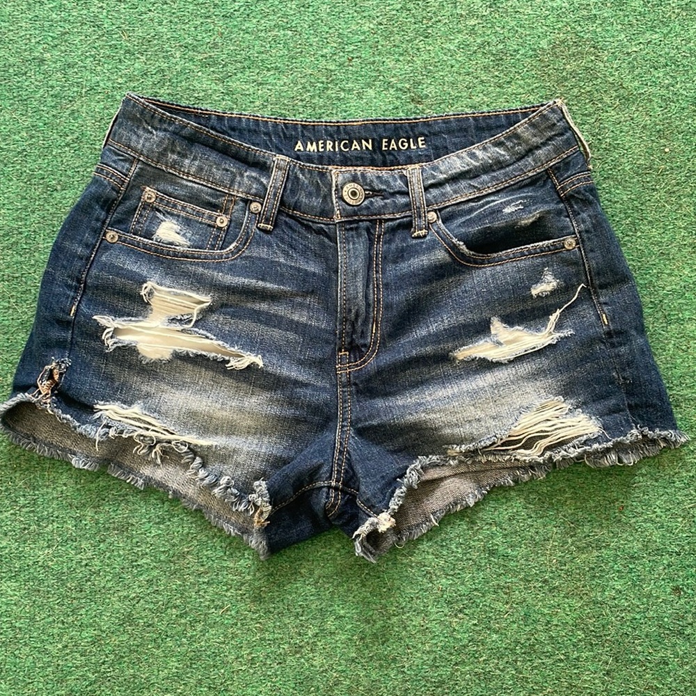American Eagle Tomgirl Shortie : Size 4